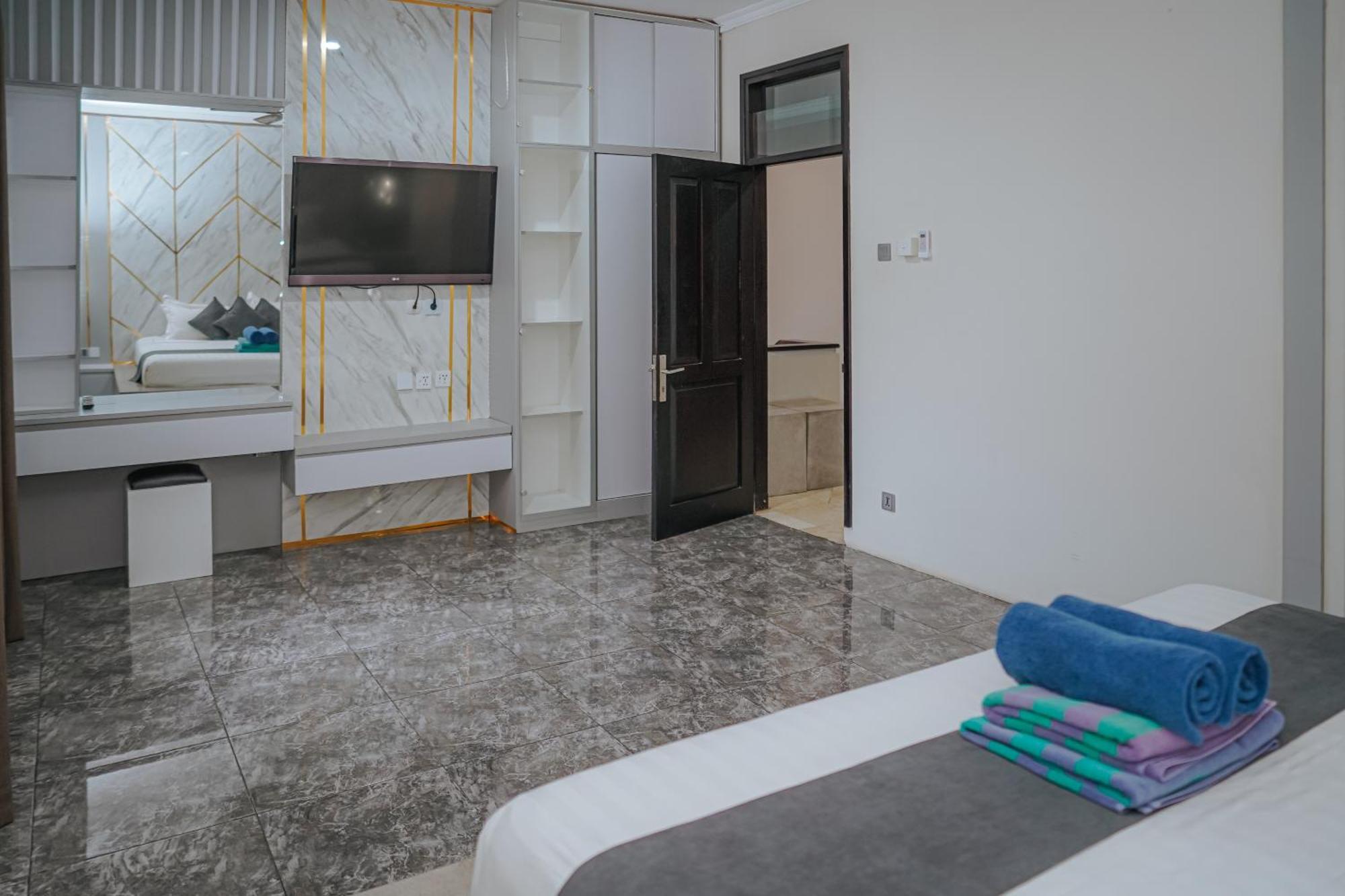 4 Bedroom Villa Kuta Regency B10 Exterior foto